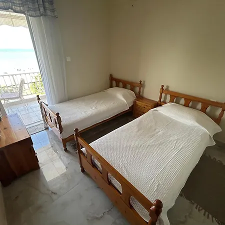 Alia Mare Paralia Dionisiou
